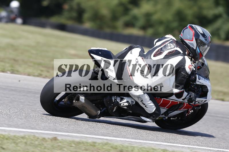 Archiv-2025/49 26.08.2025 Cornu Master School ADR/gruen-vert/23